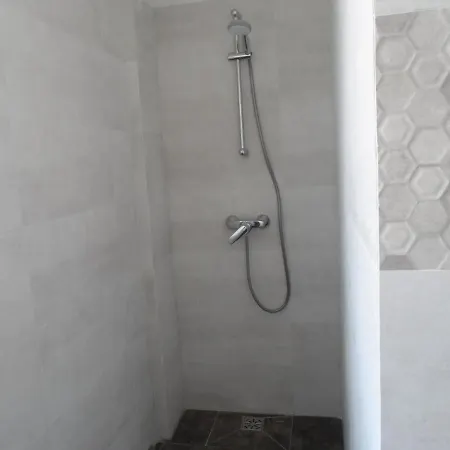 Mira בית אירוח פוזנן