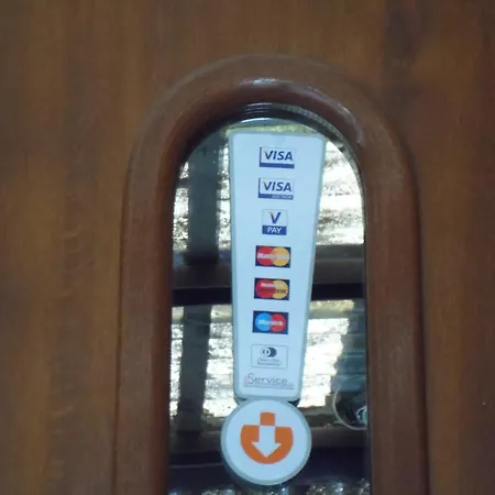 בית אירוח Mira